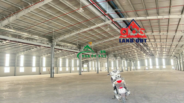 XT223 nhà xưởng kiên cố, trống xưởng thích hợp đầu tư nhiều ngành nghề,