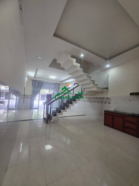 🔴BÁN NHÀ 3 TẦNG MẶT TIỀN ĐƯỜNG 10,5M PHẠM VĂN NGÔN – GIÁ HỢP LÝ 6 TỶ 850